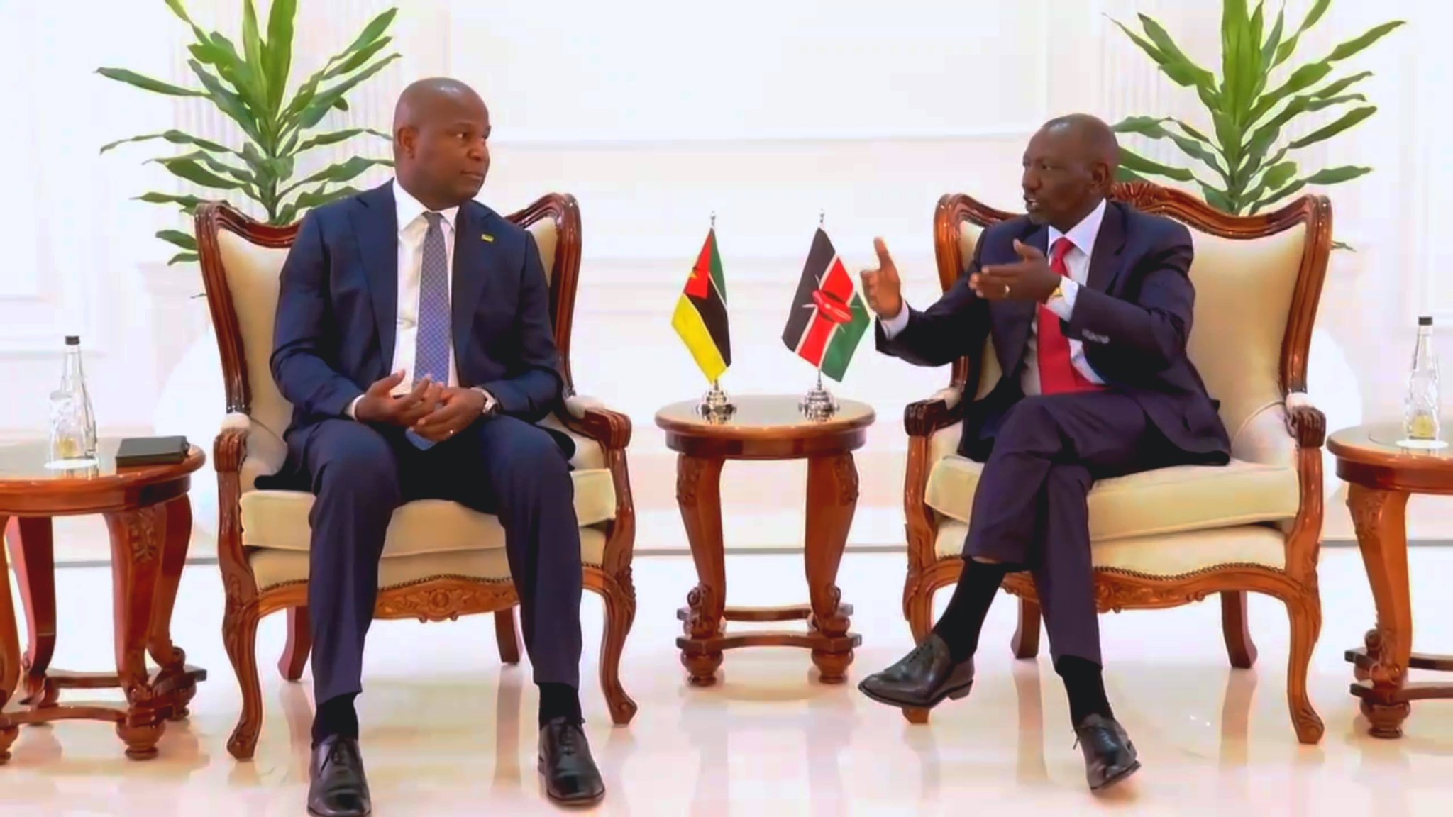 Moçambique e Quénia assinam instrumentos jurídicos